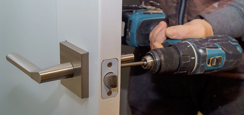 Broken Door Handle Lock Repair in San Ramon, California